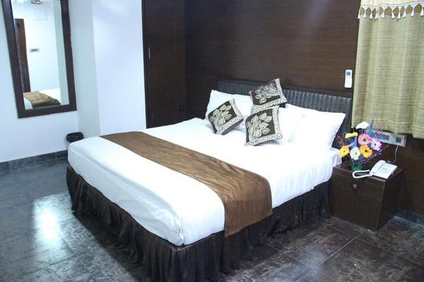 Hotel Abinand Grand